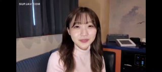 Una尤奈 极品制服诱惑女友哄人方式 趁着打游戏吸吮肉棒舔含龟头 挑逗插入滚烫蜜穴 榨精飙射